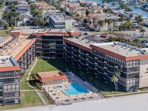 Building Photo - 17580 Gulf Blvd