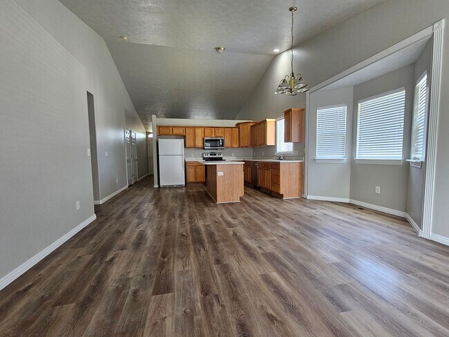 Foto del edificio - 6663 S High Bluff Dr