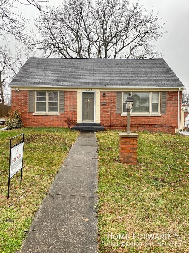 Primary Photo - 2605 Southview Dr