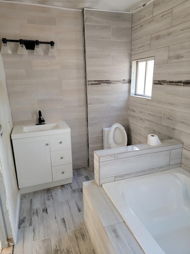 Foto del edificio - 474 Dayton St