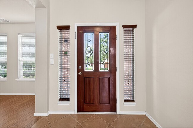 Foto del edificio - 17611 Haywood Oaks Dr