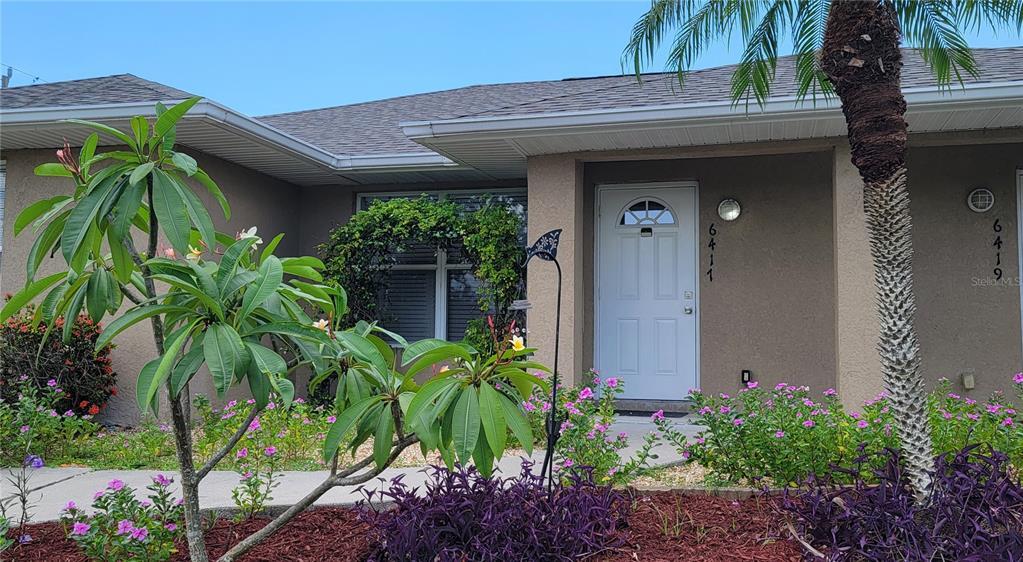 Foto principal - 6417 Flintlock St
