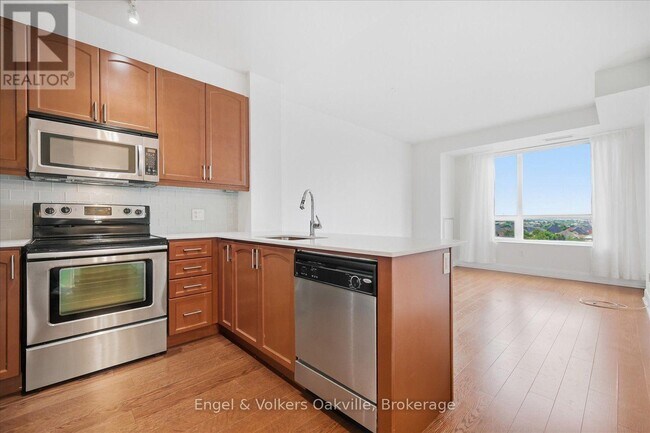 Building Photo - 2470 Prince Michael Drive