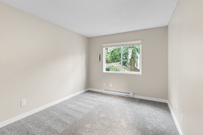 Interior Photo - Cascade Vista