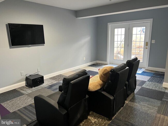 Foto del edificio - 14601 Dawn Ct