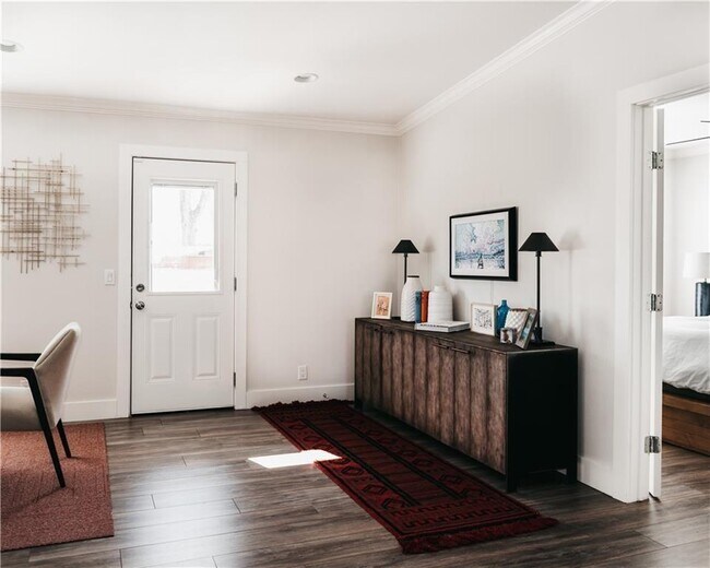 Foto del edificio - 2505 Rogge Ln