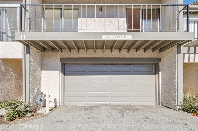 Building Photo - 19535 Rinaldi St