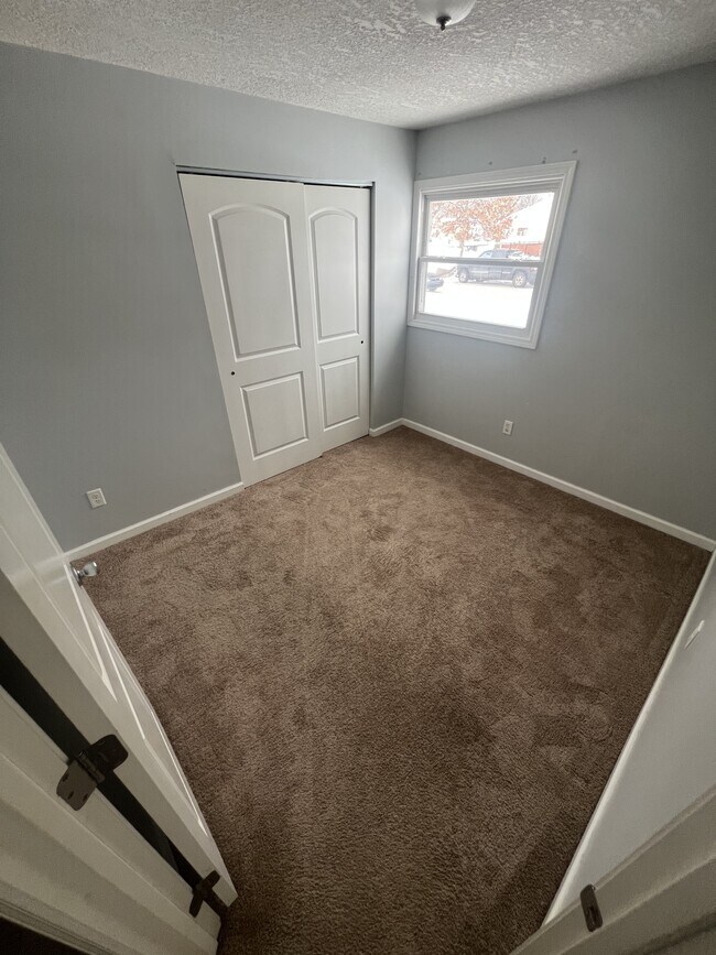 Building Photo - 638 Kimberton Dr