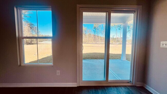 Foto del edificio - 116 Amethyst Dr