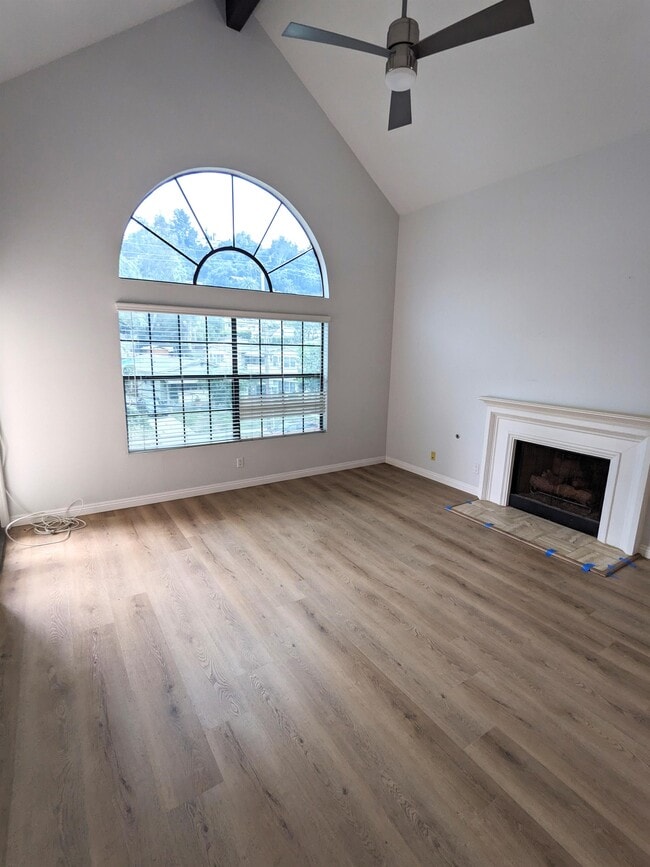 Building Photo - 130 Monterey - 319#319