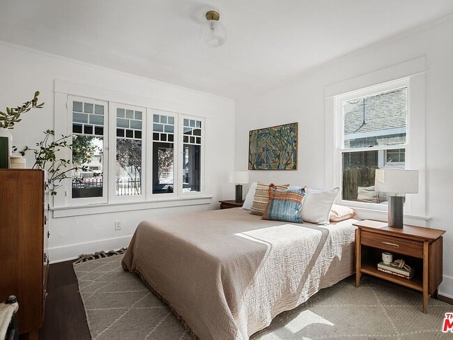 Foto del edificio - 3907 Walton Ave