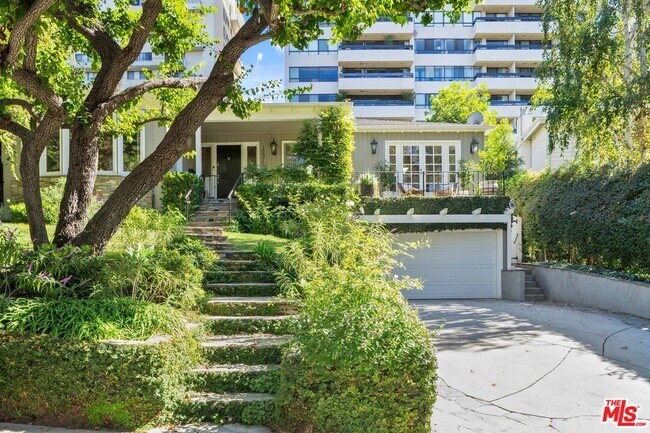 Foto del edificio - 10576 Lindbrook Dr