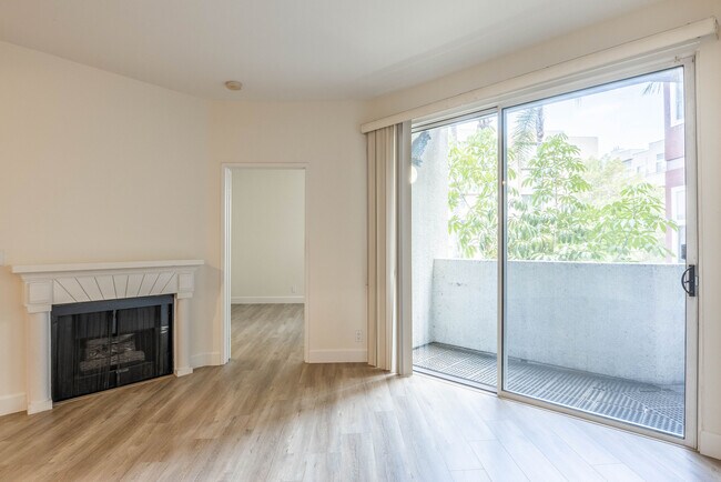 Foto del edificio - 620 S Gramercy Pl