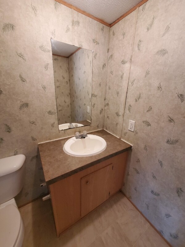 Building Photo - 25 Buttercup Dr