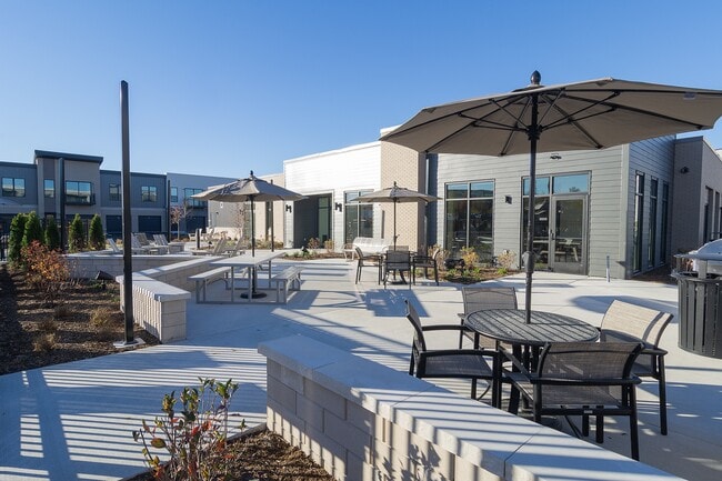 Building Photo - Alta Apartments