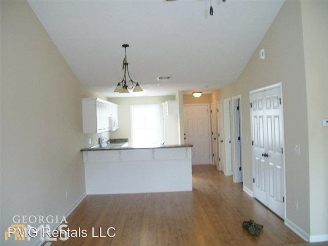 Primary Photo - 2 br, 2 bath House - 220 Sunview Drive