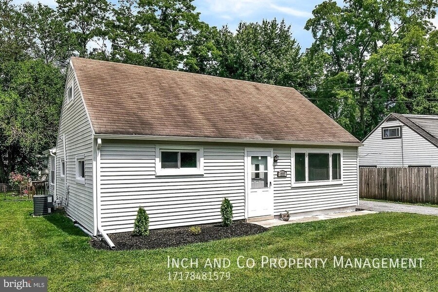 Primary Photo - 4-bedroom single family home in Edgemont.