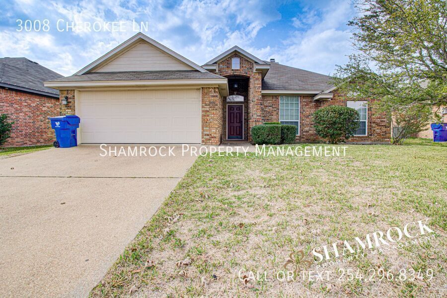 Primary Photo - Arrowhead Estates 4-Bedroom