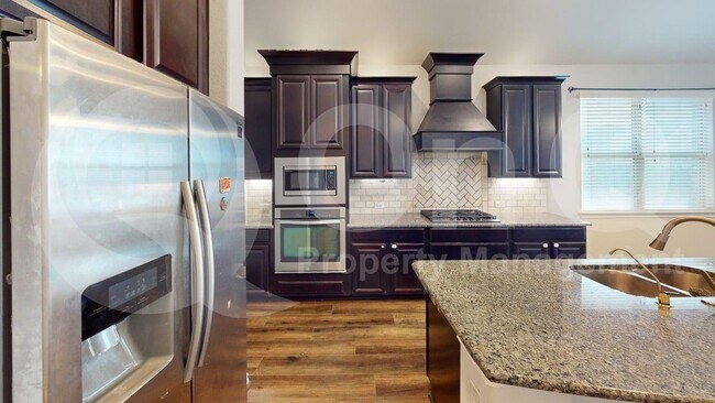 Foto del edificio - 8332 Snow Goose Way