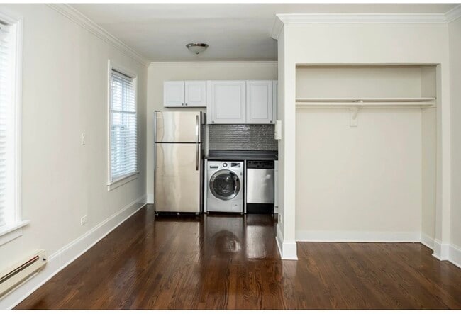 Foto del edificio - 2129 N Dayton St