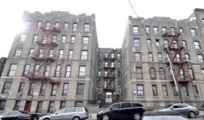 Primary Photo - 2105 Ryer Ave