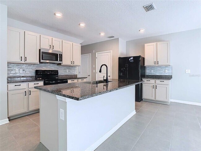 Foto del edificio - 32670 Ansley Bloom Ln