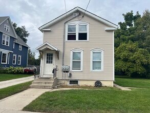 Building Photo - 508 St Clair St Building Photo - 508 St Clair St