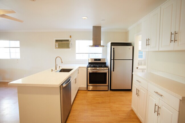 Foto del edificio - 2128 21st St