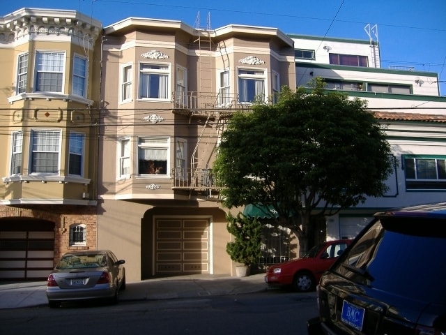 Photo - 1840 Filbert St Apartment