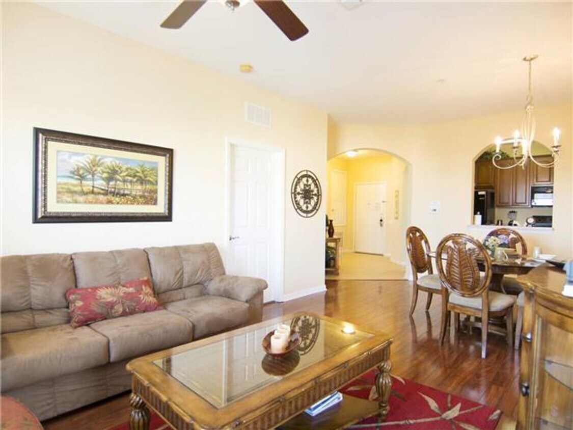 Foto principal - 5000 Cayview Ave