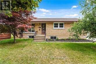 Building Photo - 92 Margery Ave