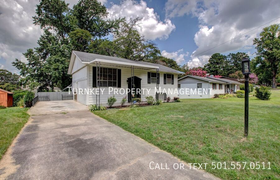 Foto principal - 13 Wesley Dr