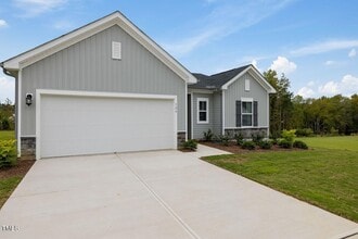 Building Photo - 713 Hough Pond Ln