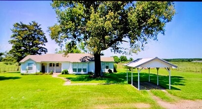 Building Photo - 1664 AR-32