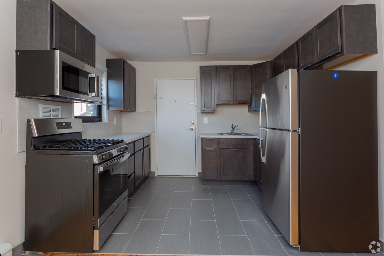 Highland Manor Apartments Apartments in Highland Park, NJ