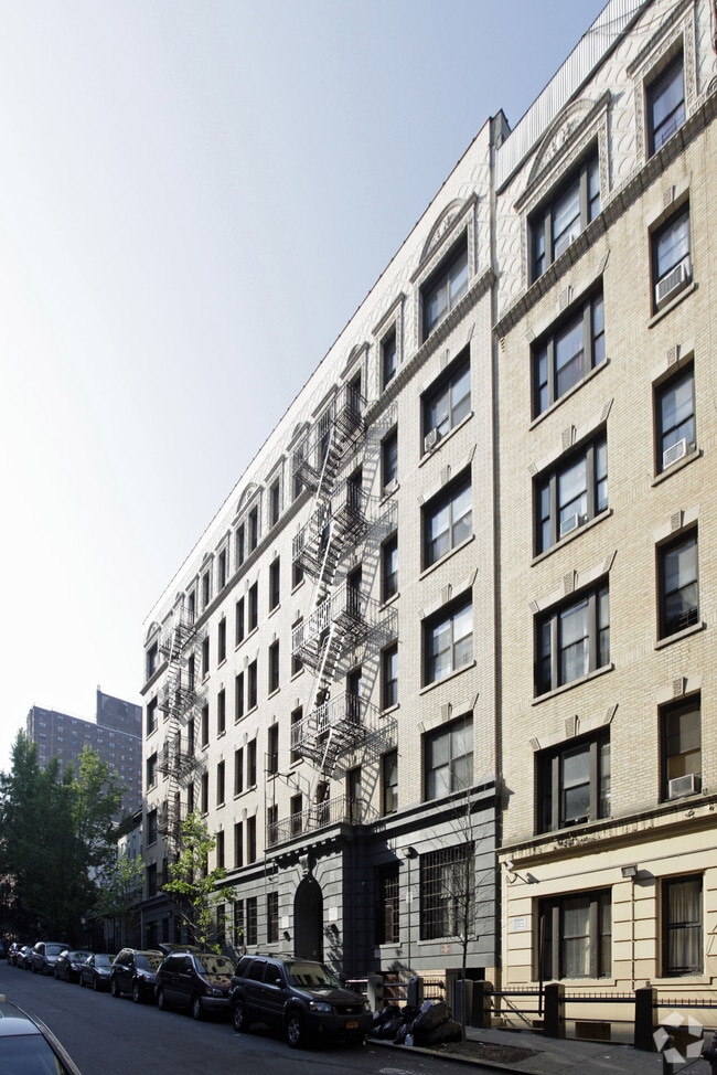 522 W 157th - 522 W 157th St