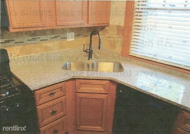 Building Photo - 2 br, 1 bath House - 7623 Forest View Dr