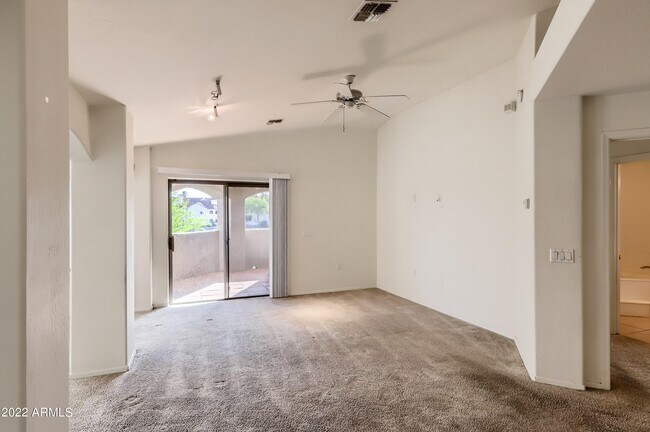 Foto del edificio - 5249 E Shea Blvd