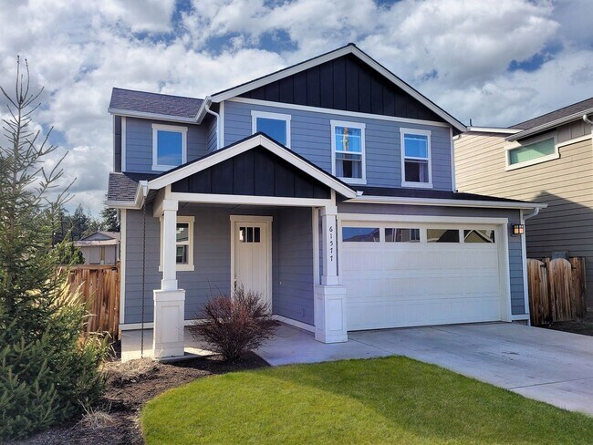 Foto del edificio - Spacious 3 Bedroom Home, Great Southeast Bend Neighborhood! Furnished Monthly Rental