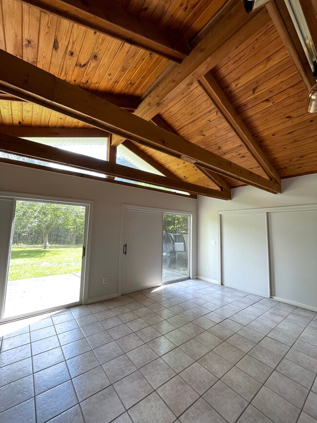 Building Photo - 129 El Ogden Dr