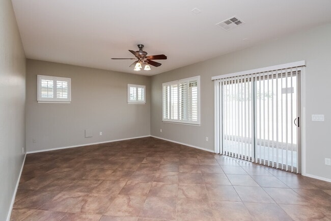 Building Photo - 4056 E Alamo St