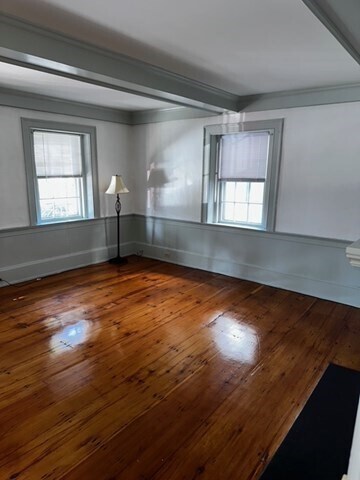 Foto del edificio - 25 Pleasant St