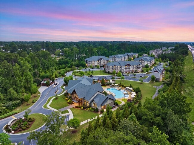 Building Photo - Grand Oaks at Crane Creek
