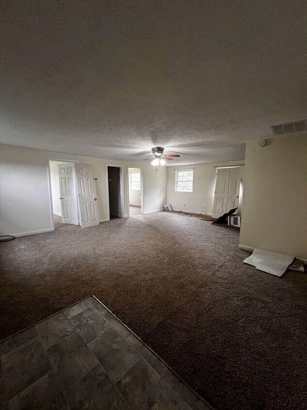 Primary Photo - 3-Bedroom, 1-Bathroom Duplex in Spencer, I...