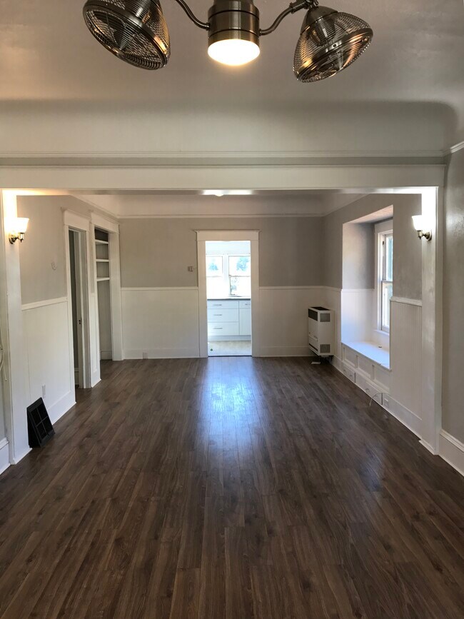 Foto del edificio - 456 Linden Ave