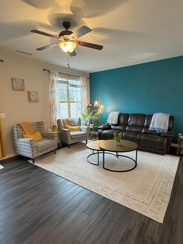 Foto principal - 513 Panorama Park Pl