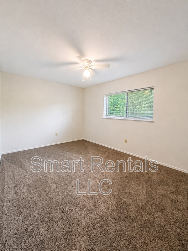 Building Photo - 2601 Tyrell Dr