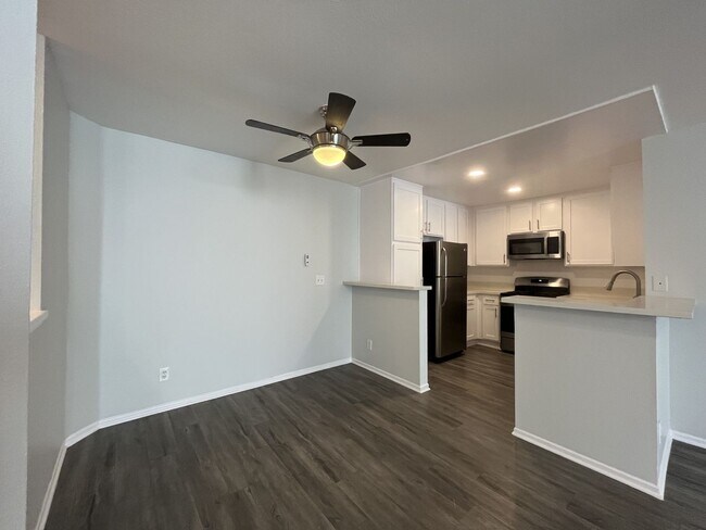 Foto del interior - 5235 Kester Ave