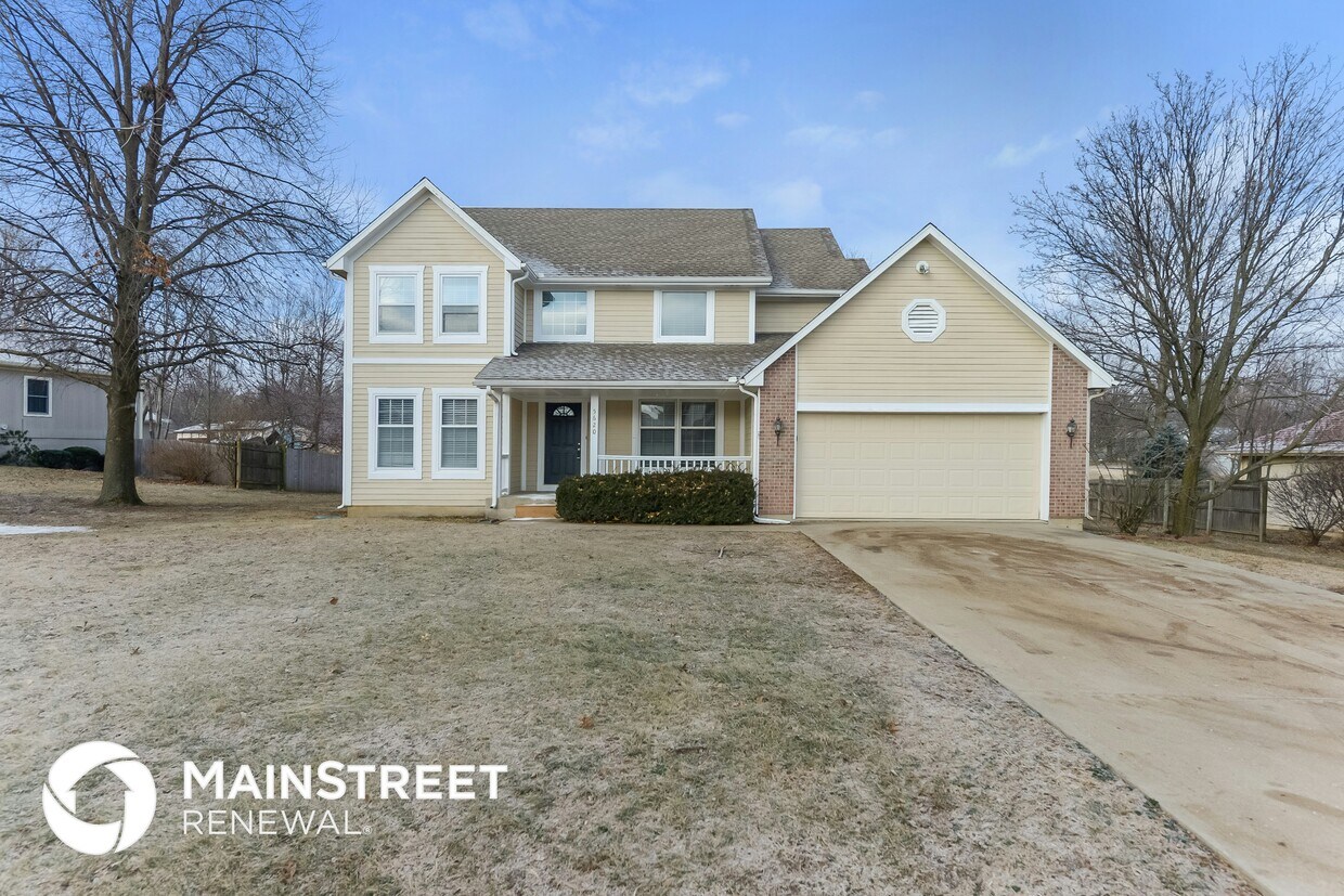 Primary Photo - 5620 Meadow View Dr