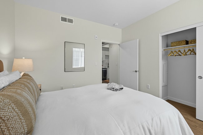 1A- Bdrm 3.jpg - Boulders Menifee